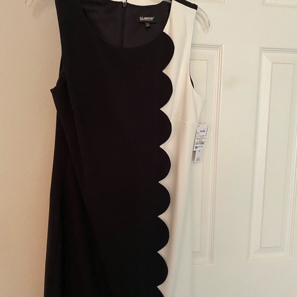 Glamour NEW WITH TAG- black/white, scalloped dress